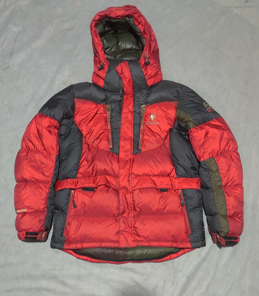 Black Yak Men Heavy Puffer Red Jacket