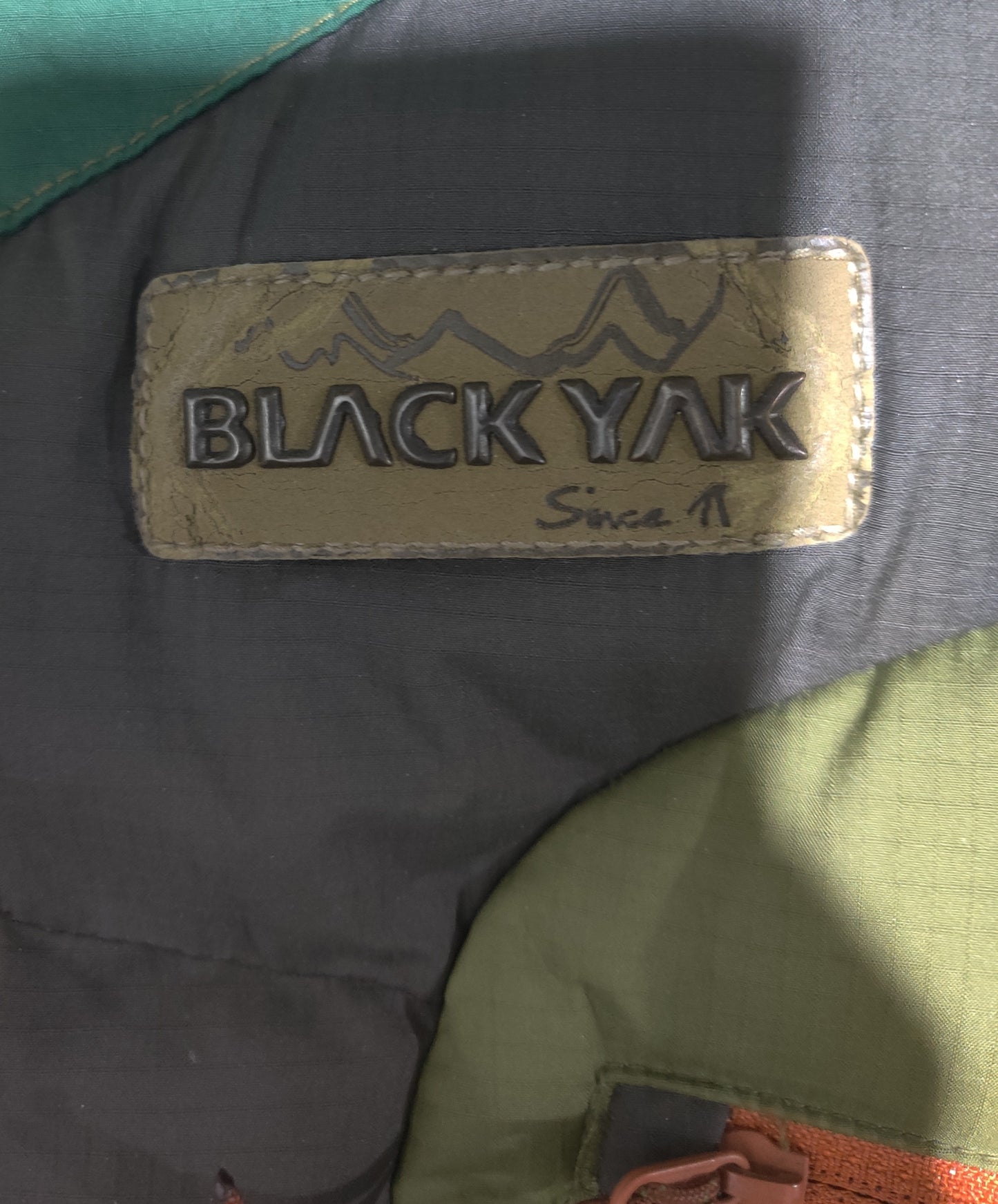 Black Yak Men Heavy Puffer Green Jacket