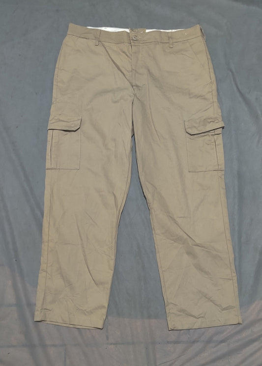 Red Cap Men Cream Cotton Cargo Pant XL