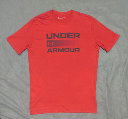 Under Armour Men Red Cotton T Shirt M