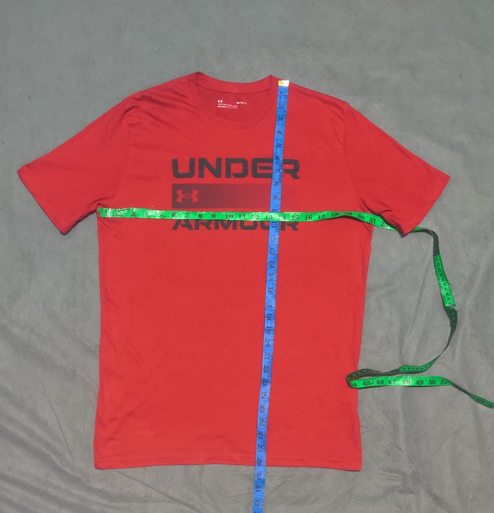 Under Armour Men Red Cotton T Shirt M