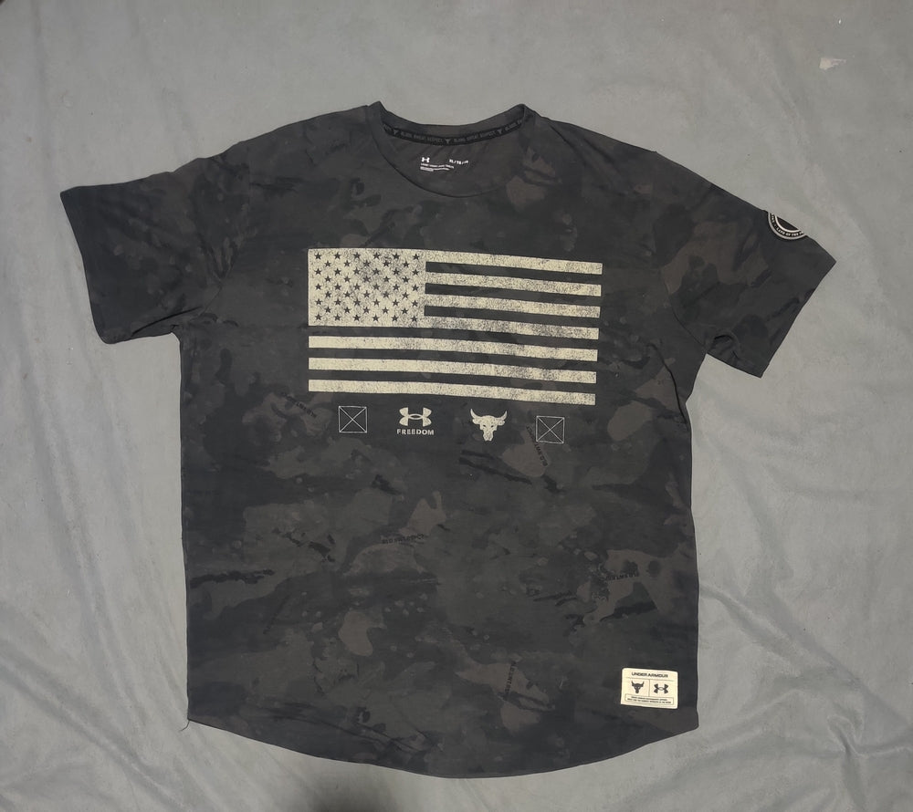 Under Armour Men Camouflage Cotton T Shirt XL