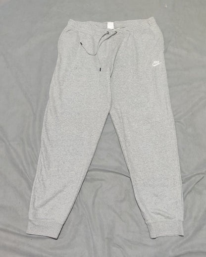 Nike Men Cotton Gray Trouser XL