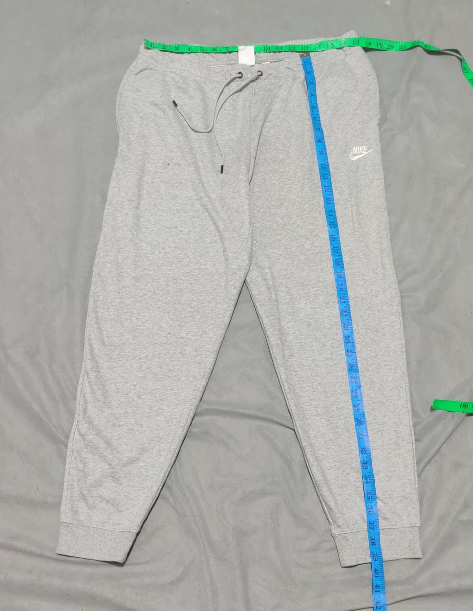 Nike Men Cotton Gray Trouser XL