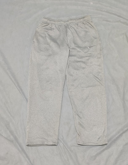 Nike Men Cotton Gray Trouser M