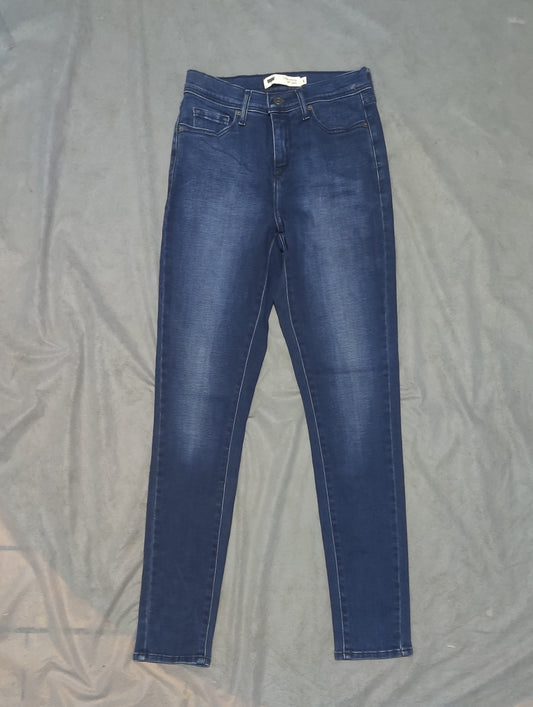 Levi's Women Blue Jeans M
