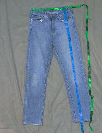 Levi's Women Blue Jeans M