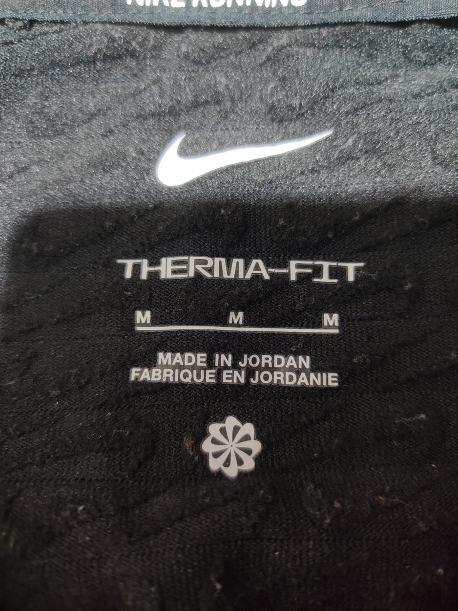 Nike women black sweatshirt, Medium, 19–20 in chest — product image 3