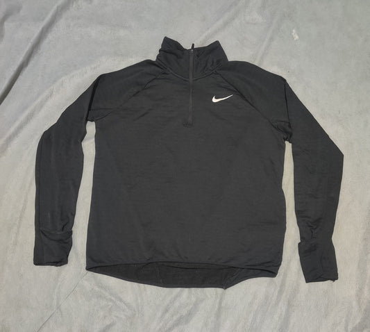 Nike Women Sport Black Sweatshirt M — 19–20 in Chest – Preloved Labels (view 2)