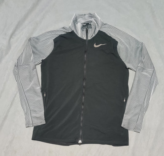 Nike Women Sport Black Sweatshirt S – Preloved Labels (view 2)