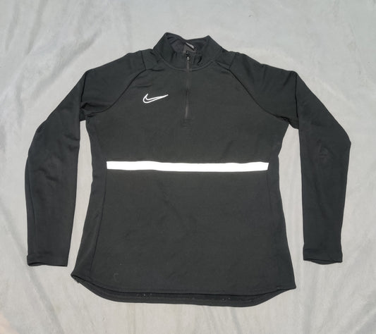 Nike Women Sport Black Sweatshirt M — 20–21 in Chest – Preloved Labels (view 2)