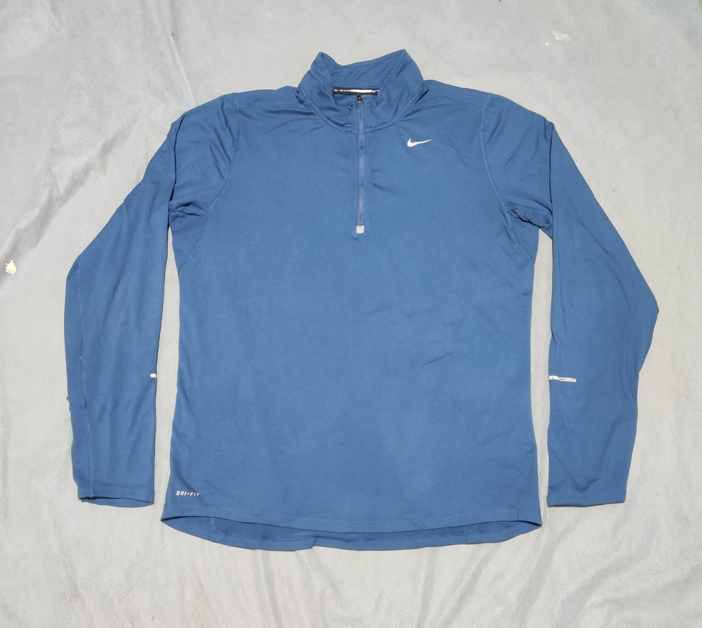 Nike men blue sweatshirt, Medium, 21–22 in chest — product image 2