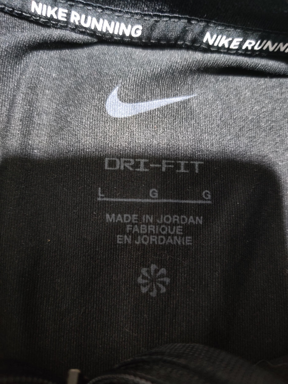 Nike men black sweatshirt, Large, 21–22 in chest — product image 3