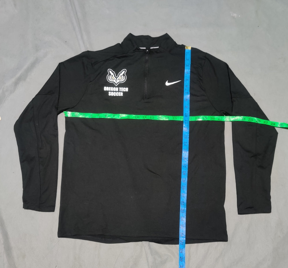 Nike men black sweatshirt, Large, 21–22 in chest — product image 4