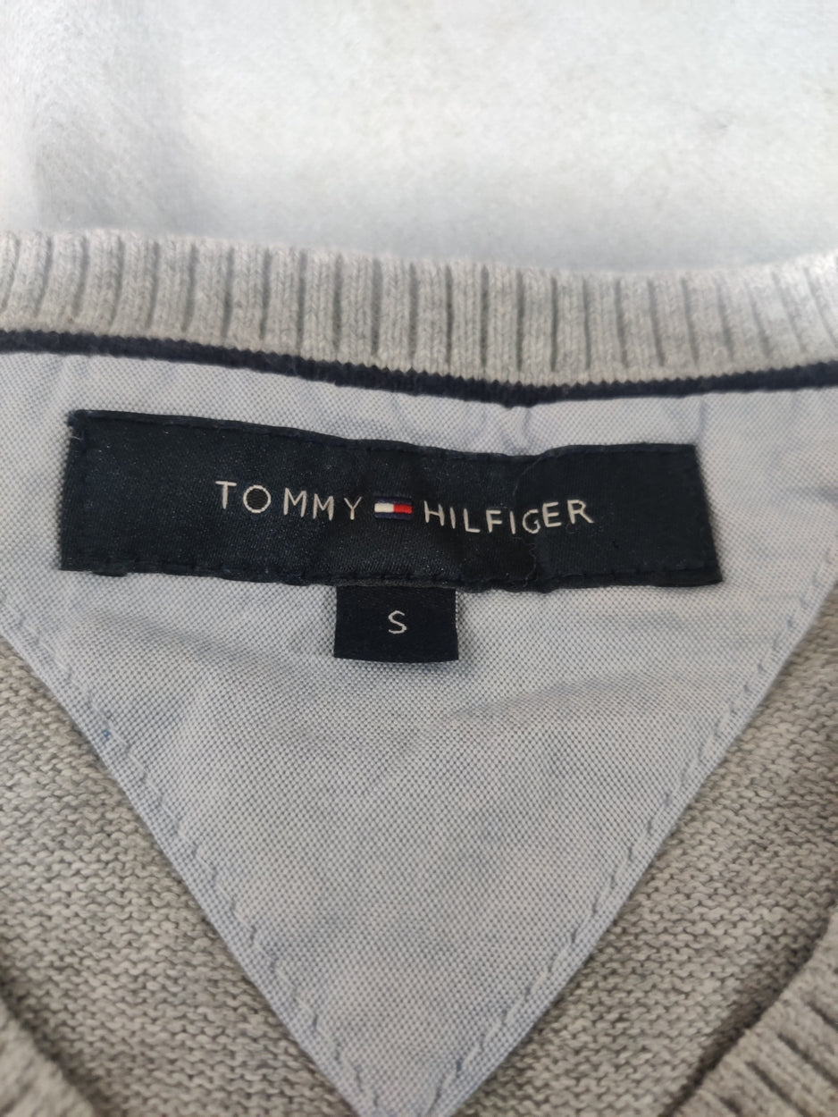 Tommy Hilfiger Men Gray Sweater S