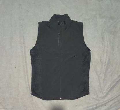 Under Armour Men Polyester Gray Vest Zipper L