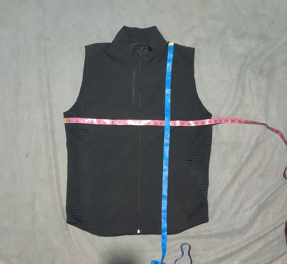 Under Armour Men Polyester Gray Vest Zipper L