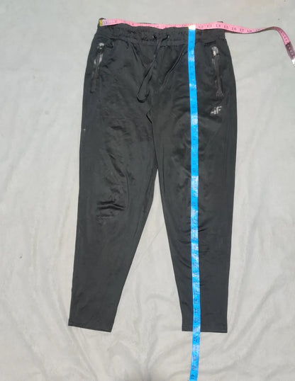 4F Men Polyester Black Sport Trouser M