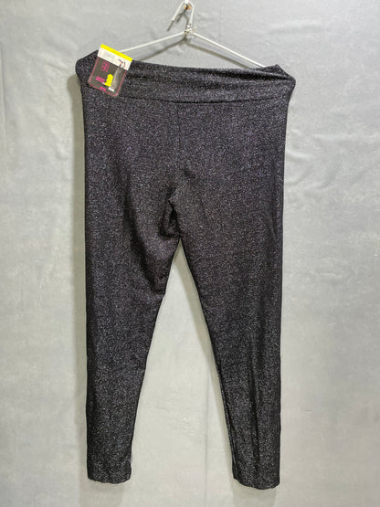 No Boundaries Black Sports Stretch Gym tights For Women L