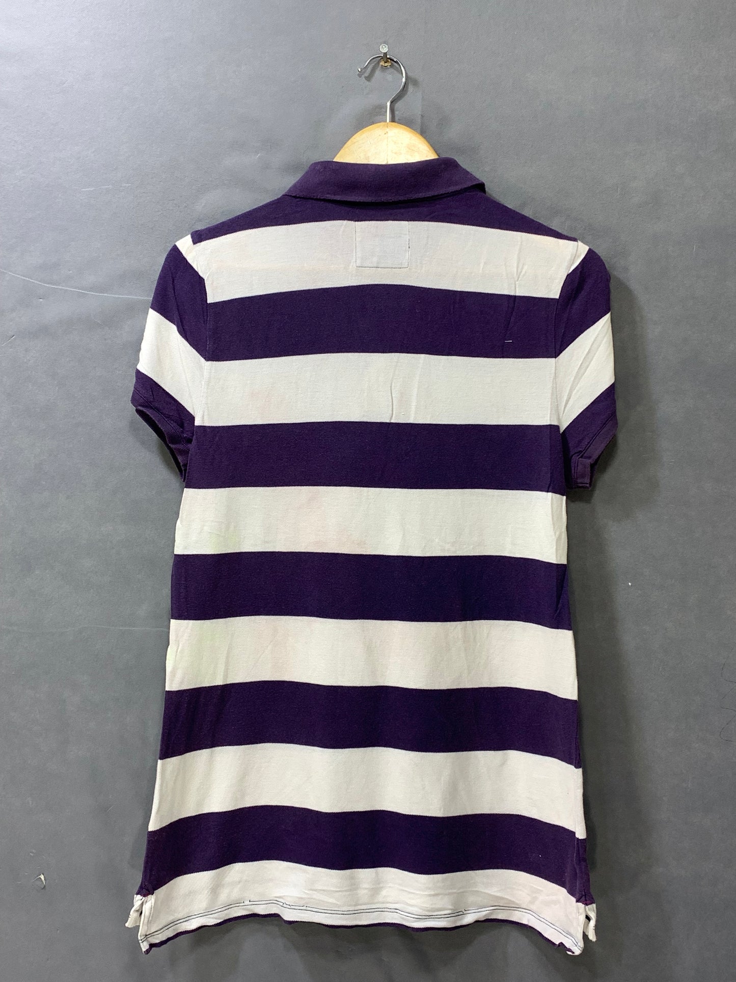 American Eagle White Sports For Women T Shirt Medium