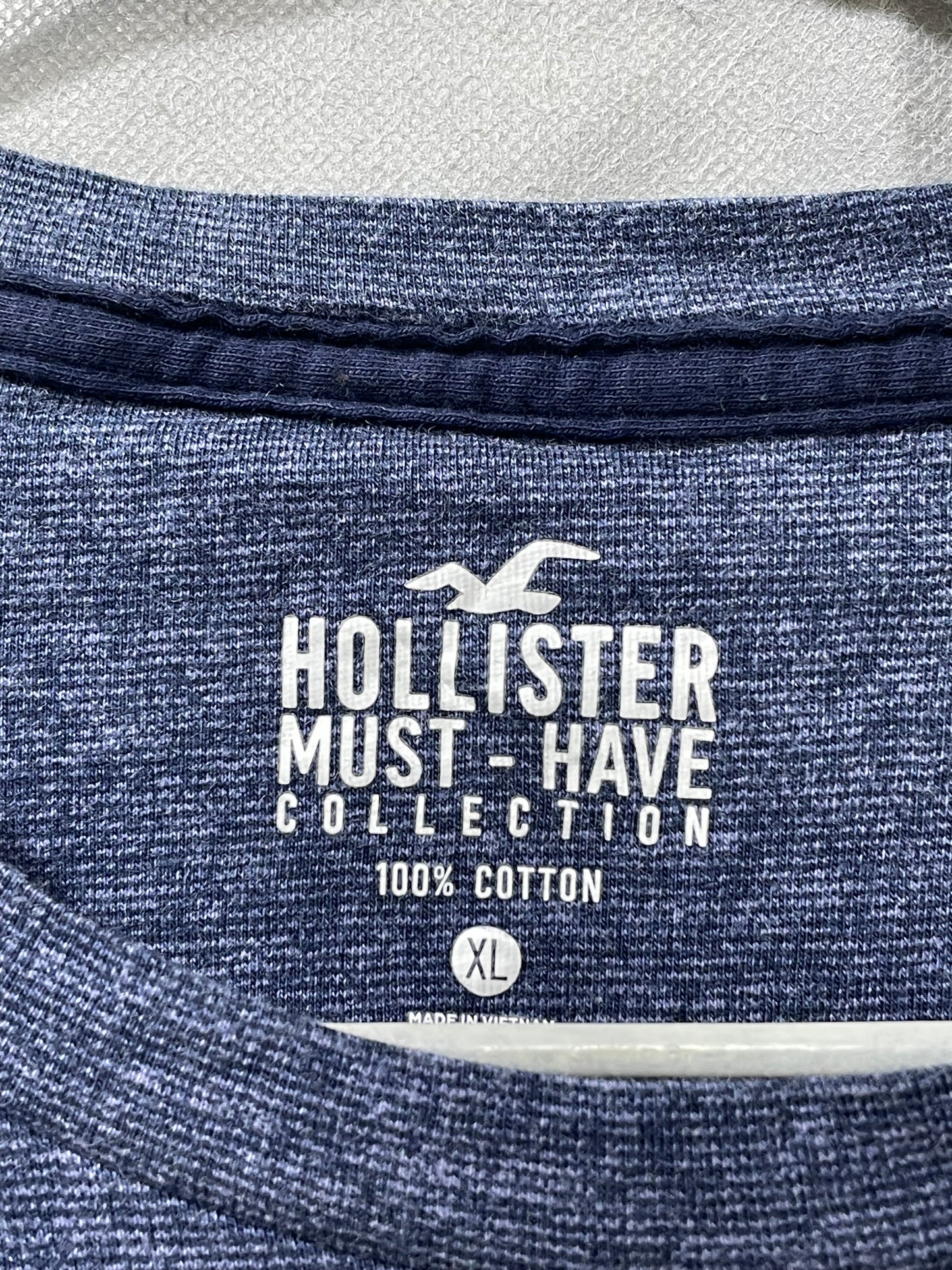 Hollister Blue Cotton T Shirt For Men Large