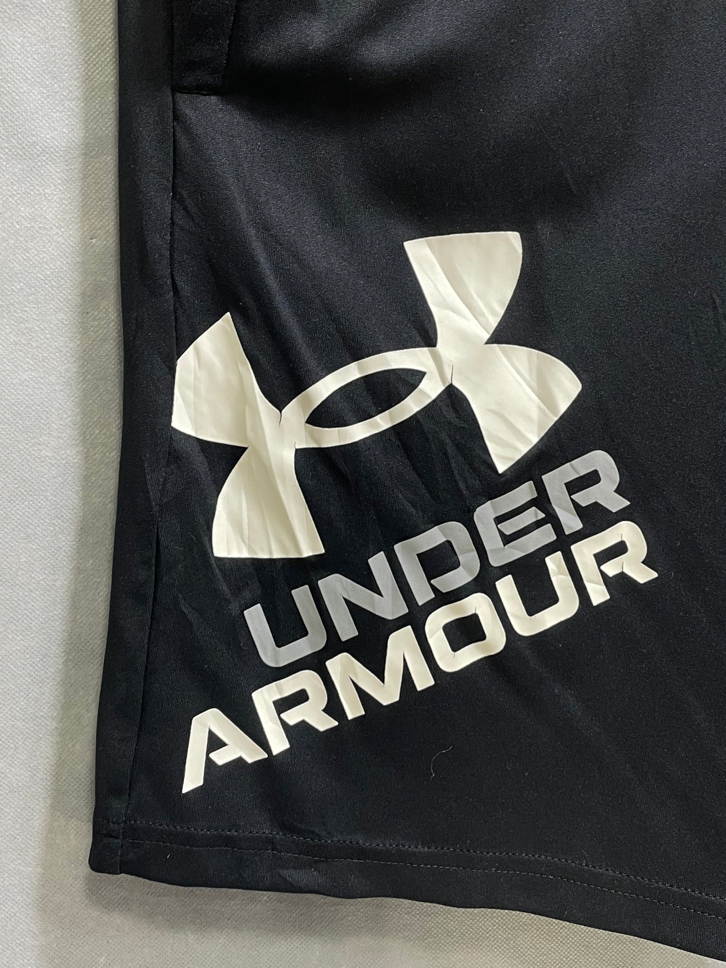 Under Armour Black Sports Short For Kids 16 Years