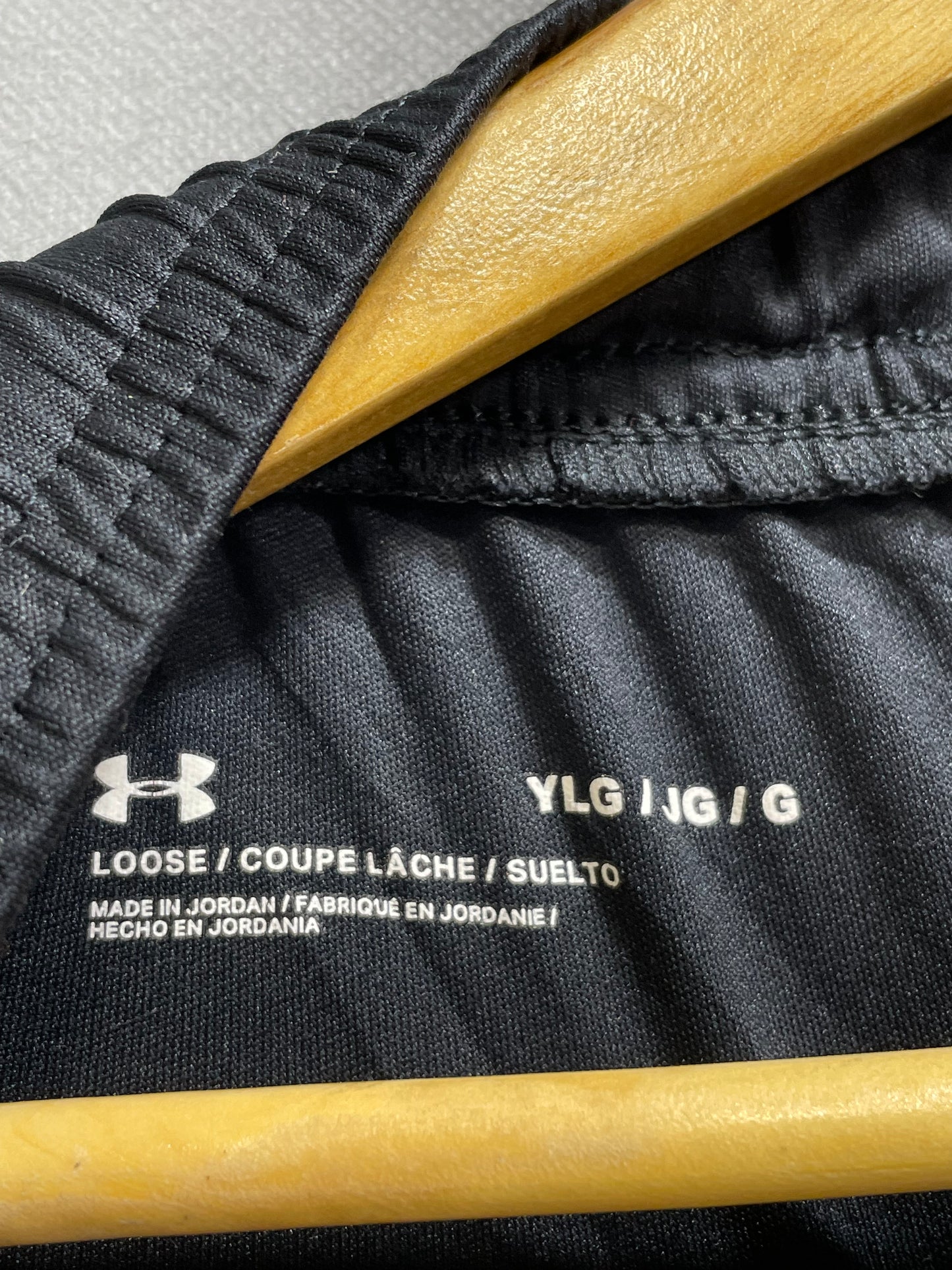 Under Armour Black Sports Short For Kids 16 Years