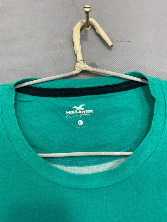 Hollister Branded Original Cotton T Shirt For Men Large