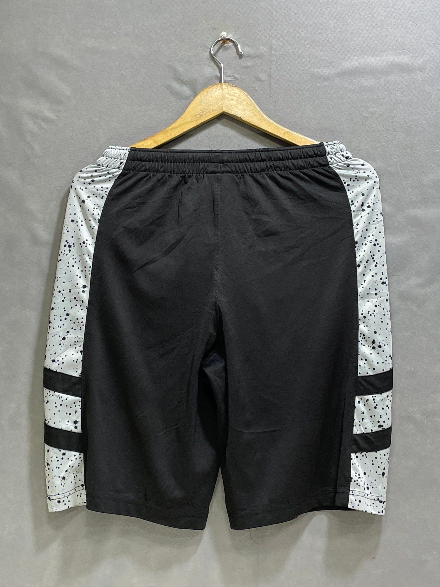 Everlast Black Sports Short For Kids 16 Years