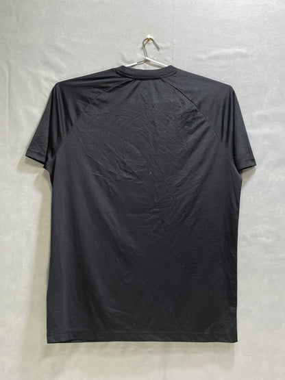 Umbro Black Sports For Men T Shirt Large