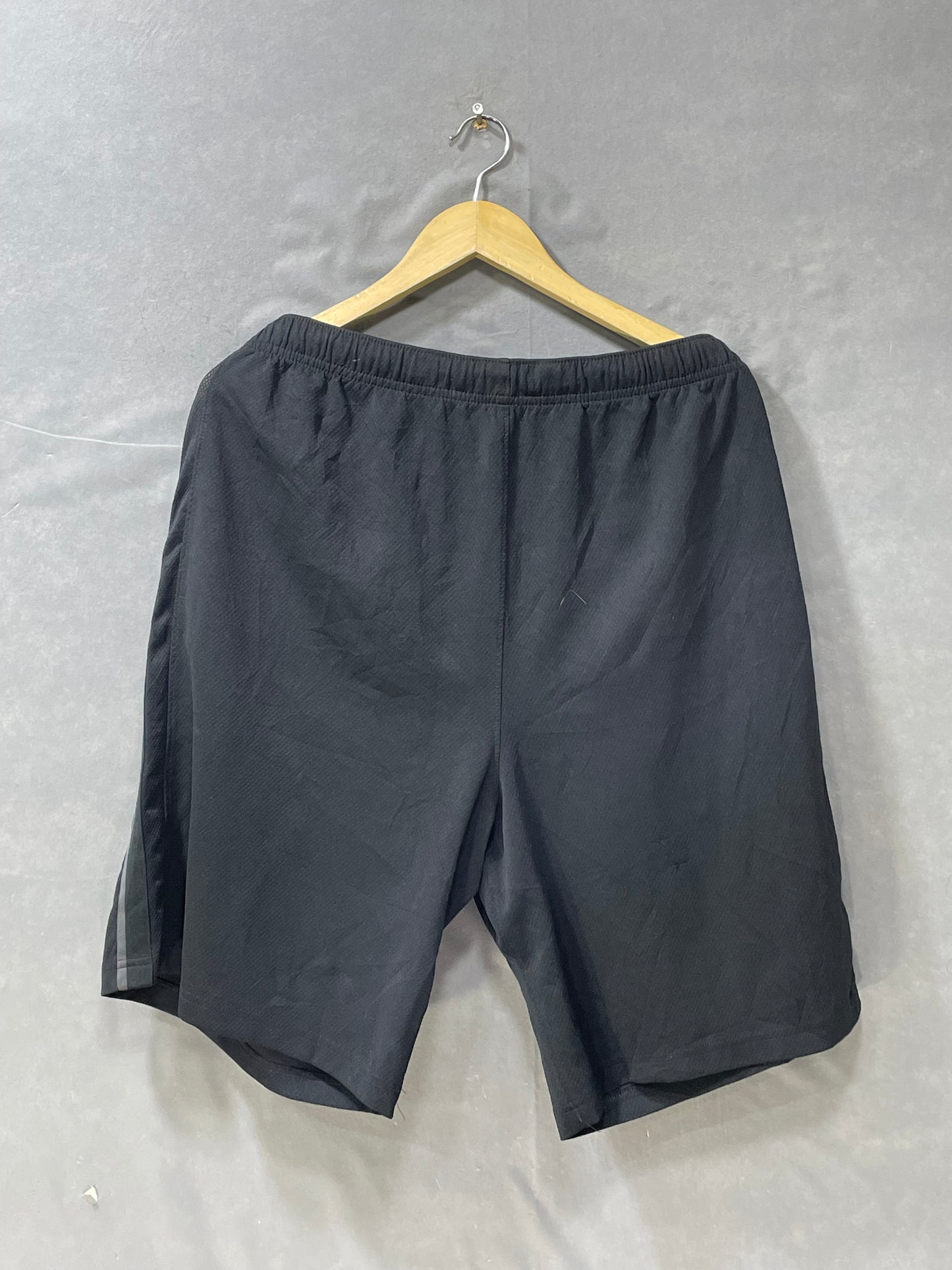 Reebok Black Sports Short For Men L