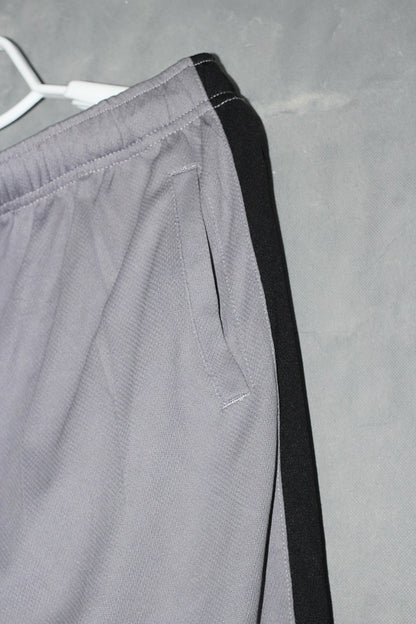 Spalding Branded Original Sports Soccer Short For Men | Preloved Labels