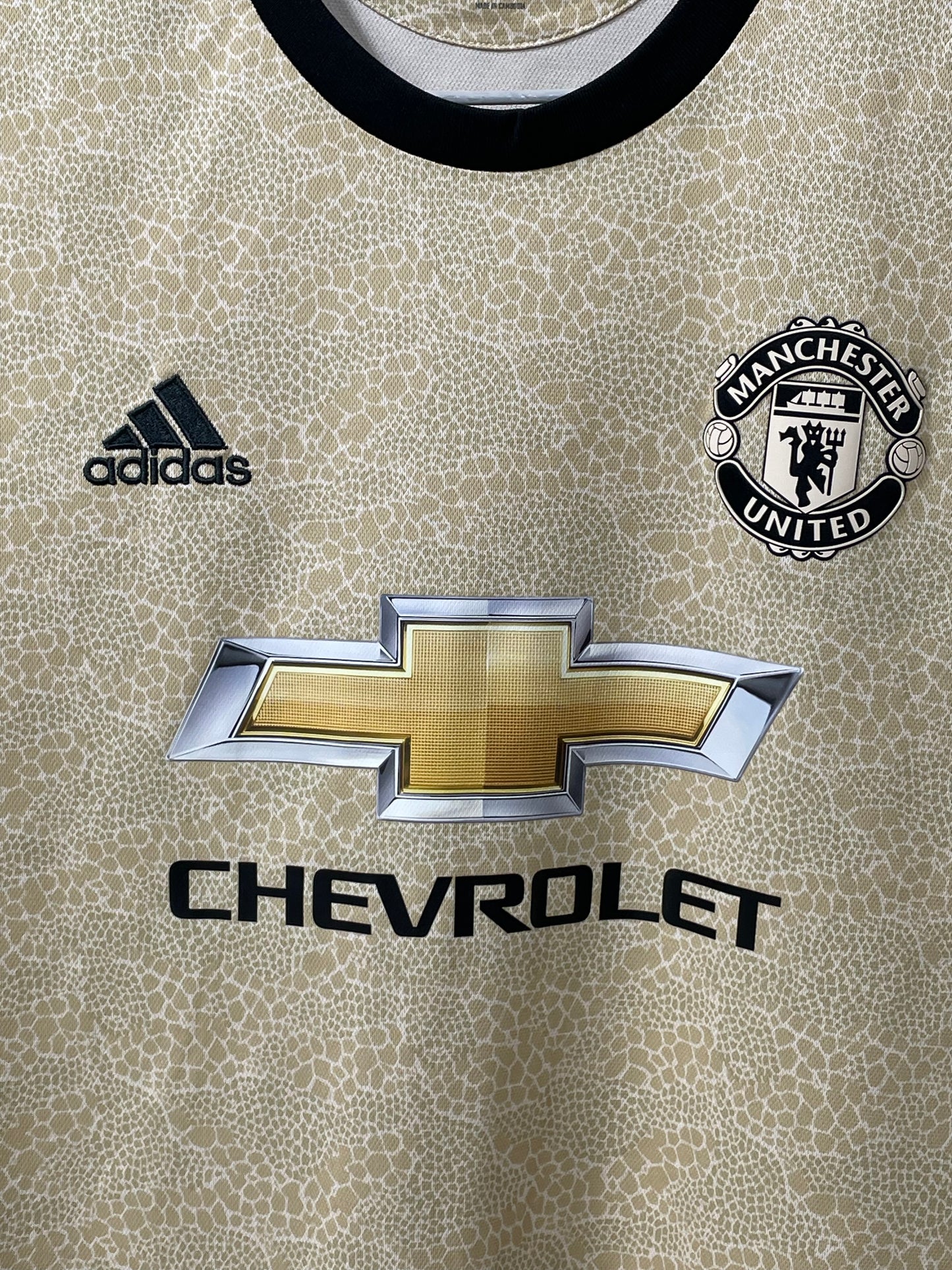 Adidas Manchester United Cream Football Sports For Men T Shirt L