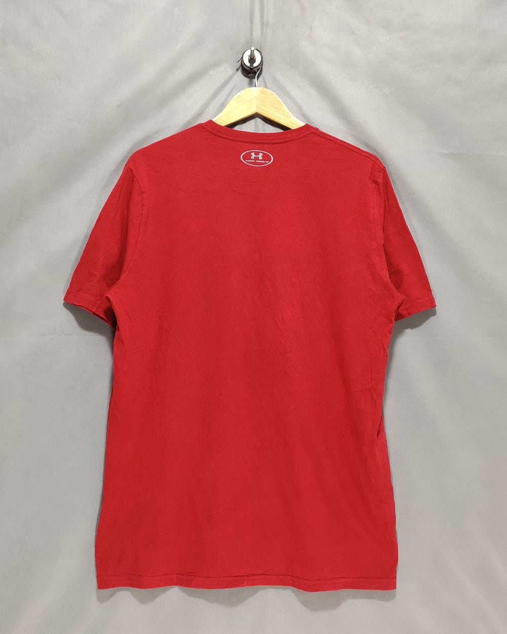 Under Armour Red T Shirt For Men M