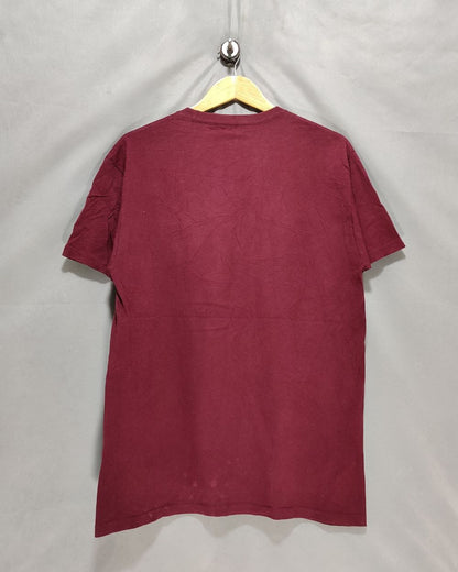 Vans Maroon T Shirt For Men M