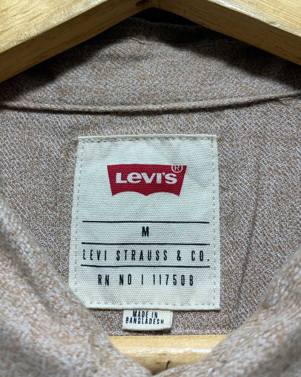 Levi's Biscuit Shirt For Men Medium