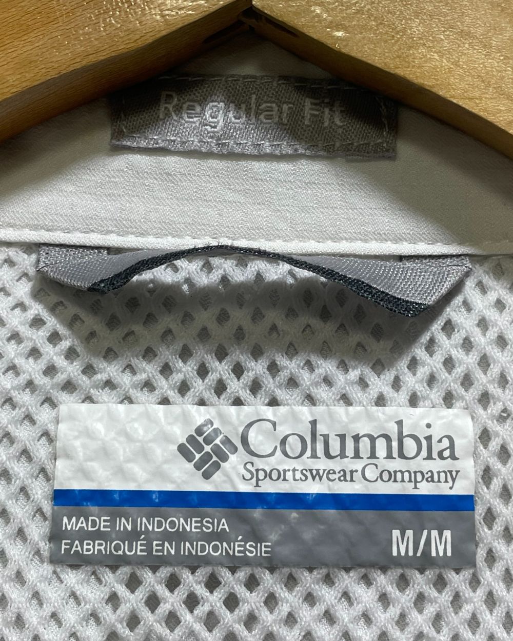Columbia White Cotton Shirt For Men Medium | Preloved Labels