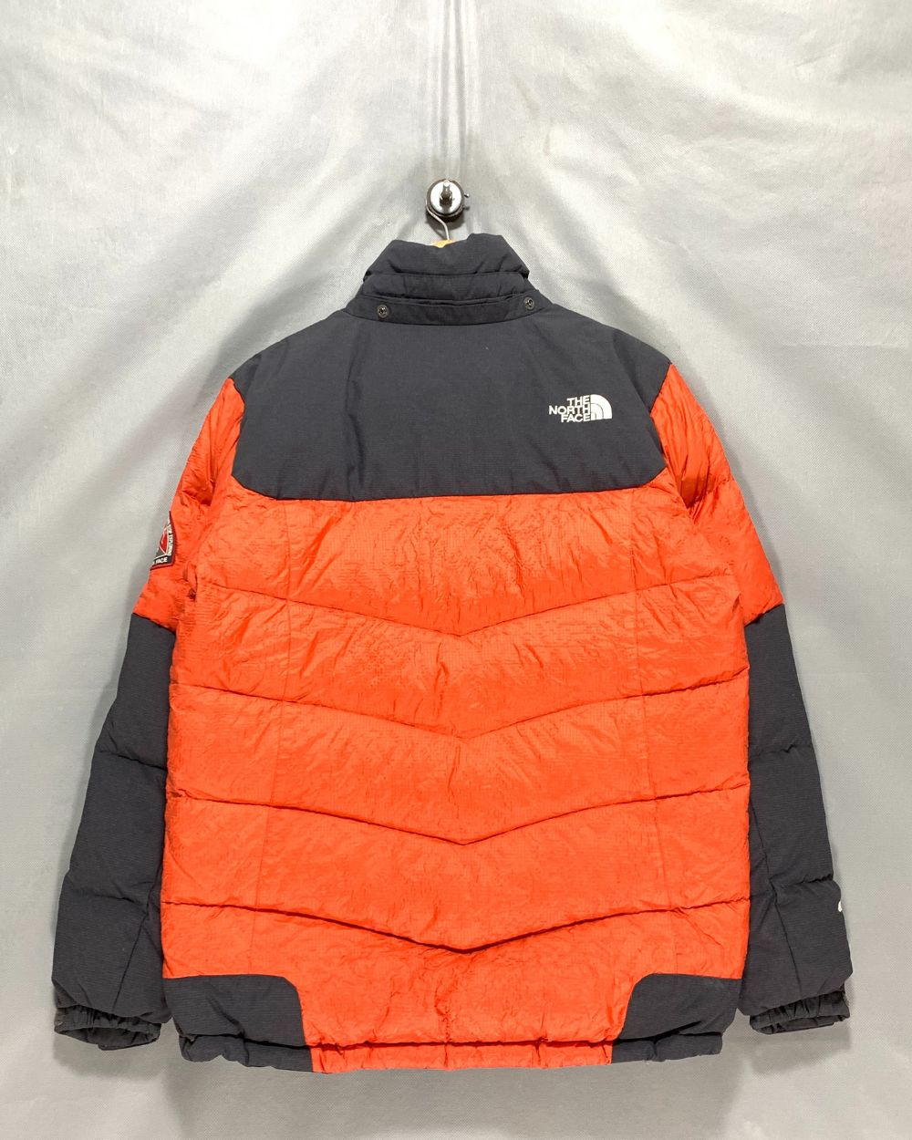 The North Face Orang For Men Jacket  Medium