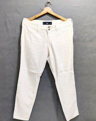 Hollister Branded Original Denim Jeans For Women