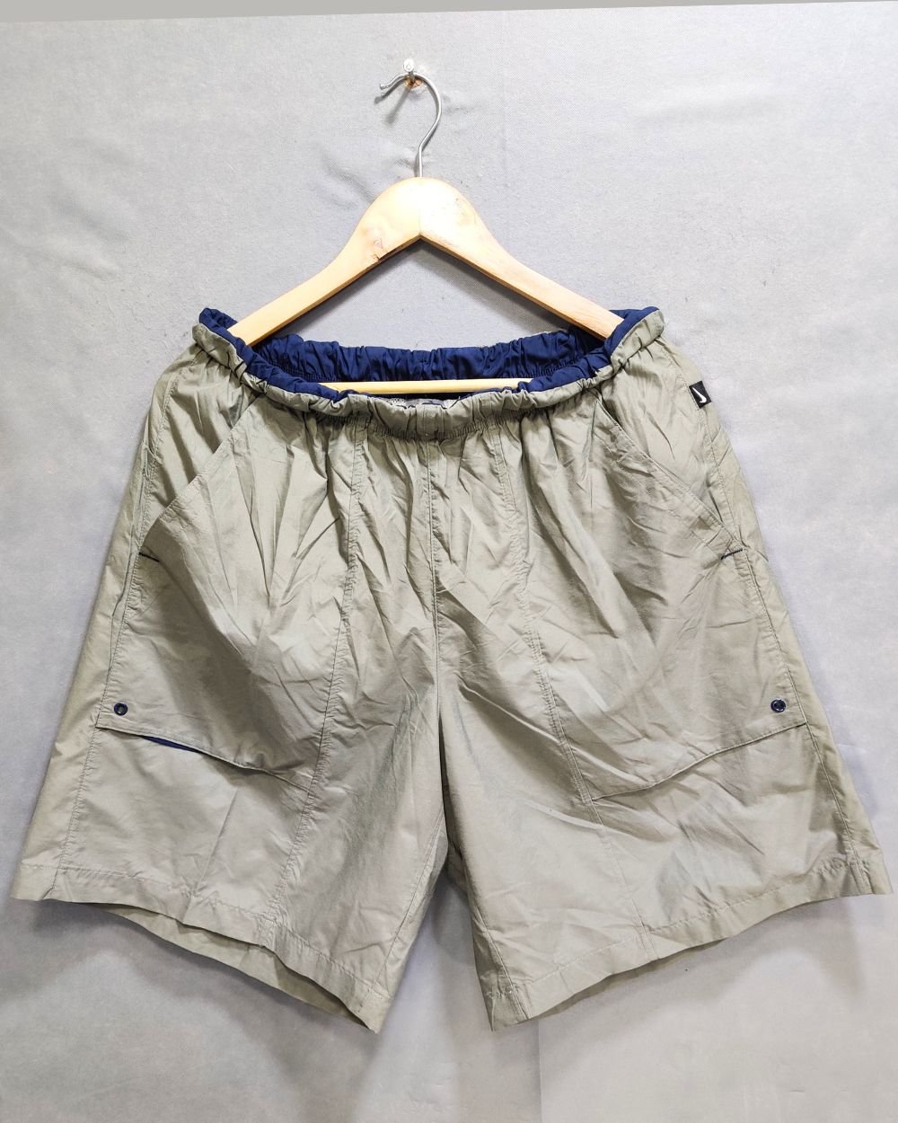 Nike Gray Parachute Short For Men L