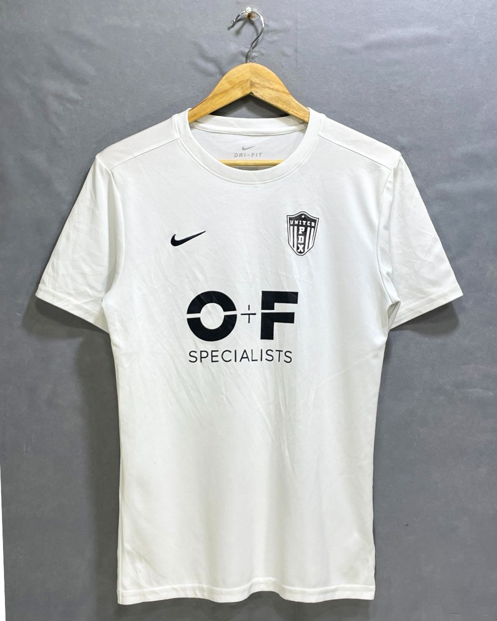 Nike Dri Fit White Sports For Men T Shirt S