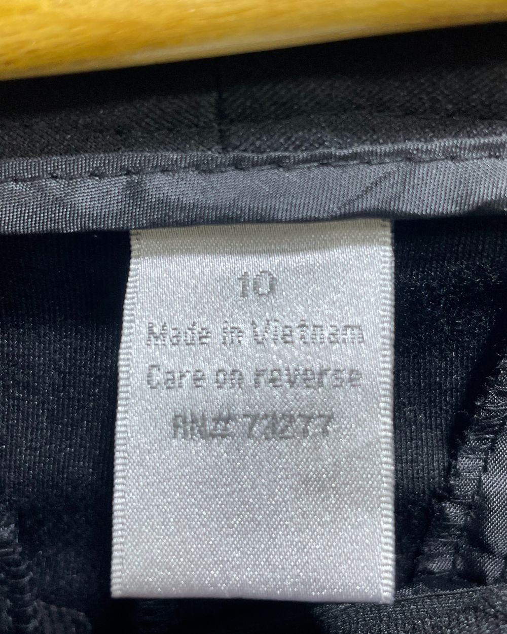 Lauren Conrad Black Viscose Jeans For Women Large | Preloved Labels