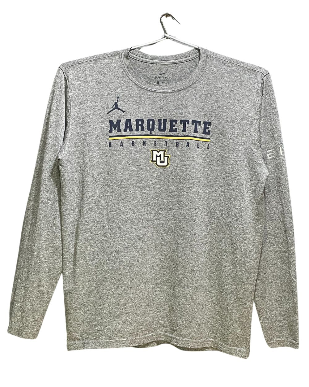 Nike Gray Sport For Women T Shirt L | Preloved Labels