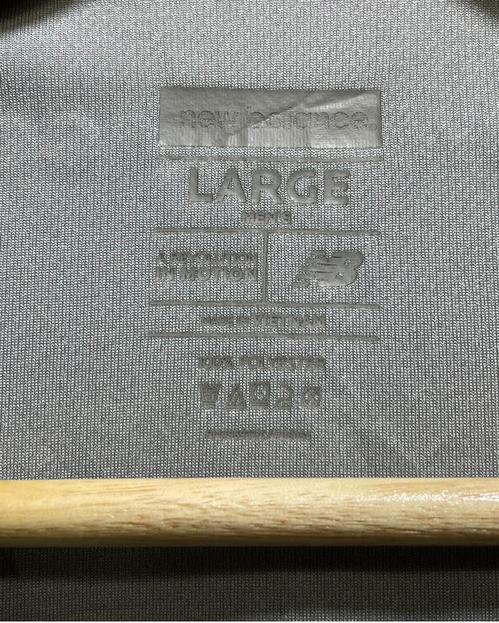 New Balance Gray For Men Sports T Shirt Large | Preloved Labels