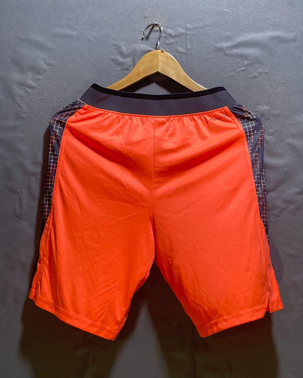Russell Pitch Sports Short For Men XL | Preloved Labels