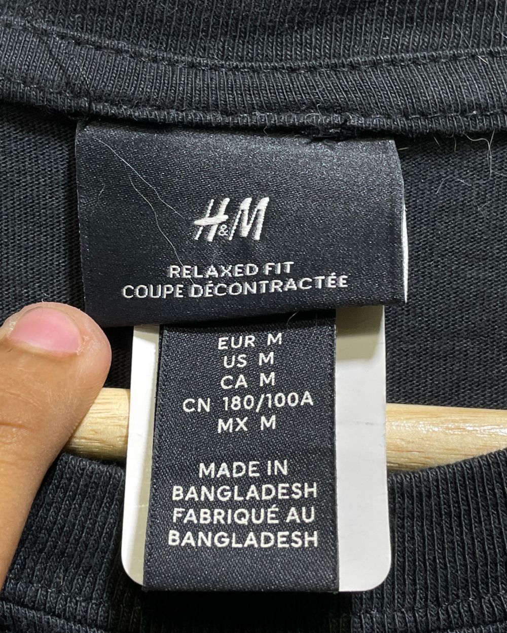 H&M Black T Shirt For Men Medium | Preloved Labels