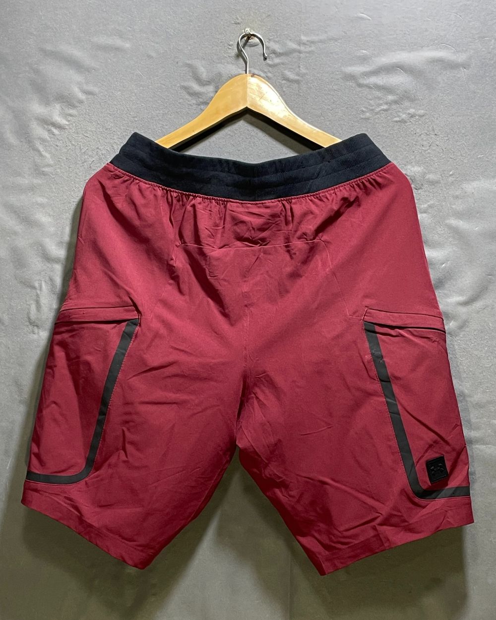Under Armour Maroon Cotton Short For Men L | Preloved Labels