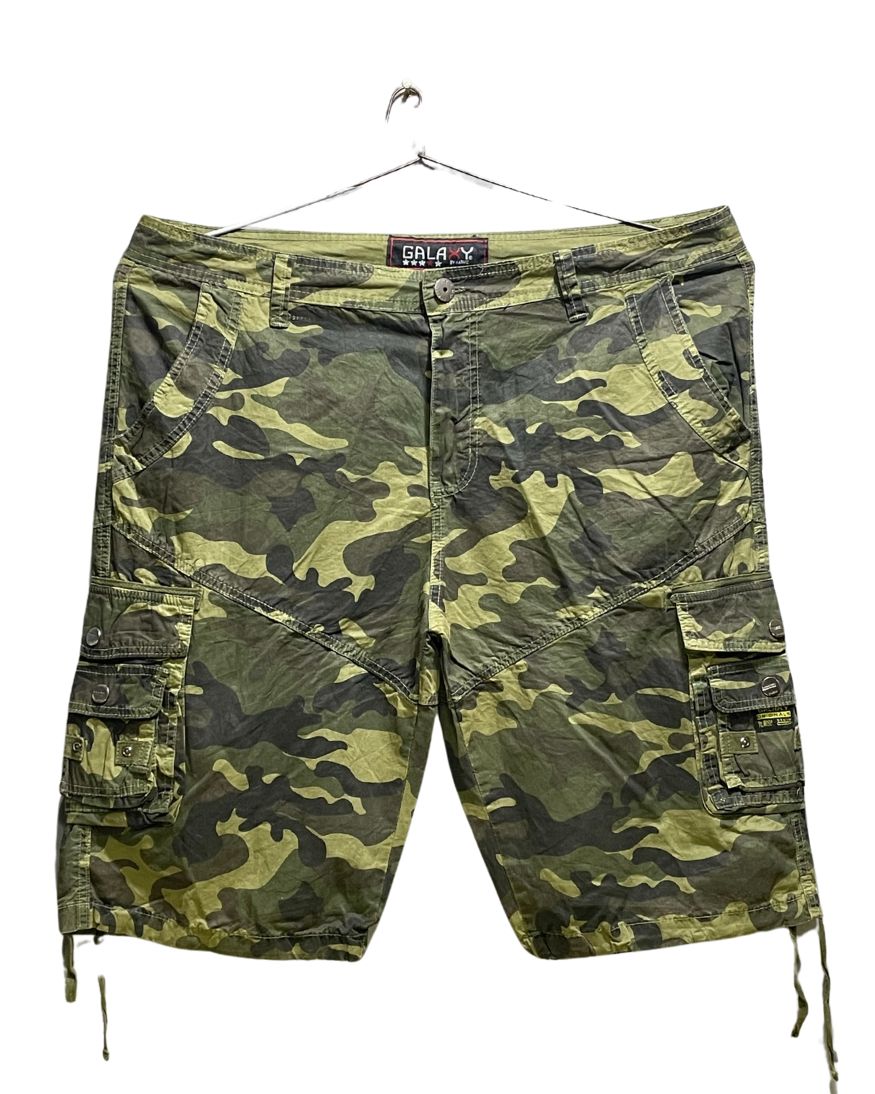 Galaxy Camouflage Cotton Short For Men XL | Preloved Labels