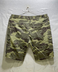 Sean John Camouflage Cotton Short For Men XL | Preloved Labels