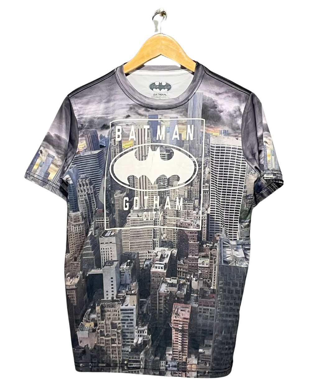 Batman Gray Sports T Shirt For Men M | Preloved Labels